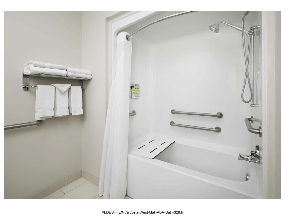 Express & - By Ihg 2*